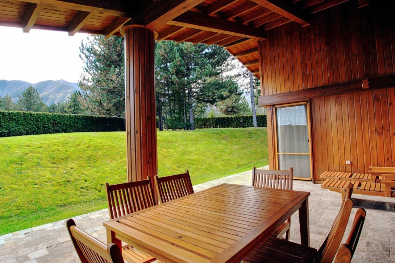 Villa Four Seasons Razlog Exteriör bild