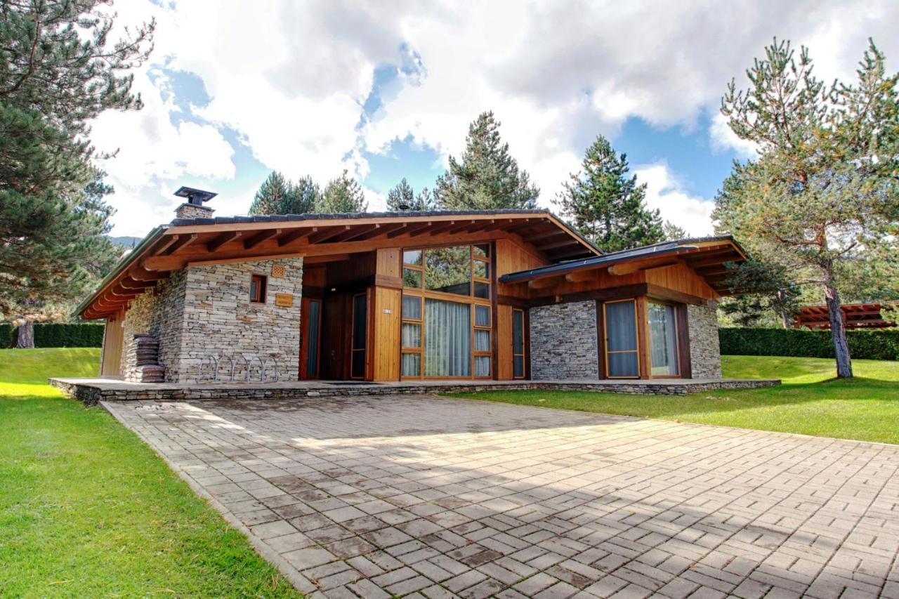 Villa Four Seasons Razlog Exteriör bild